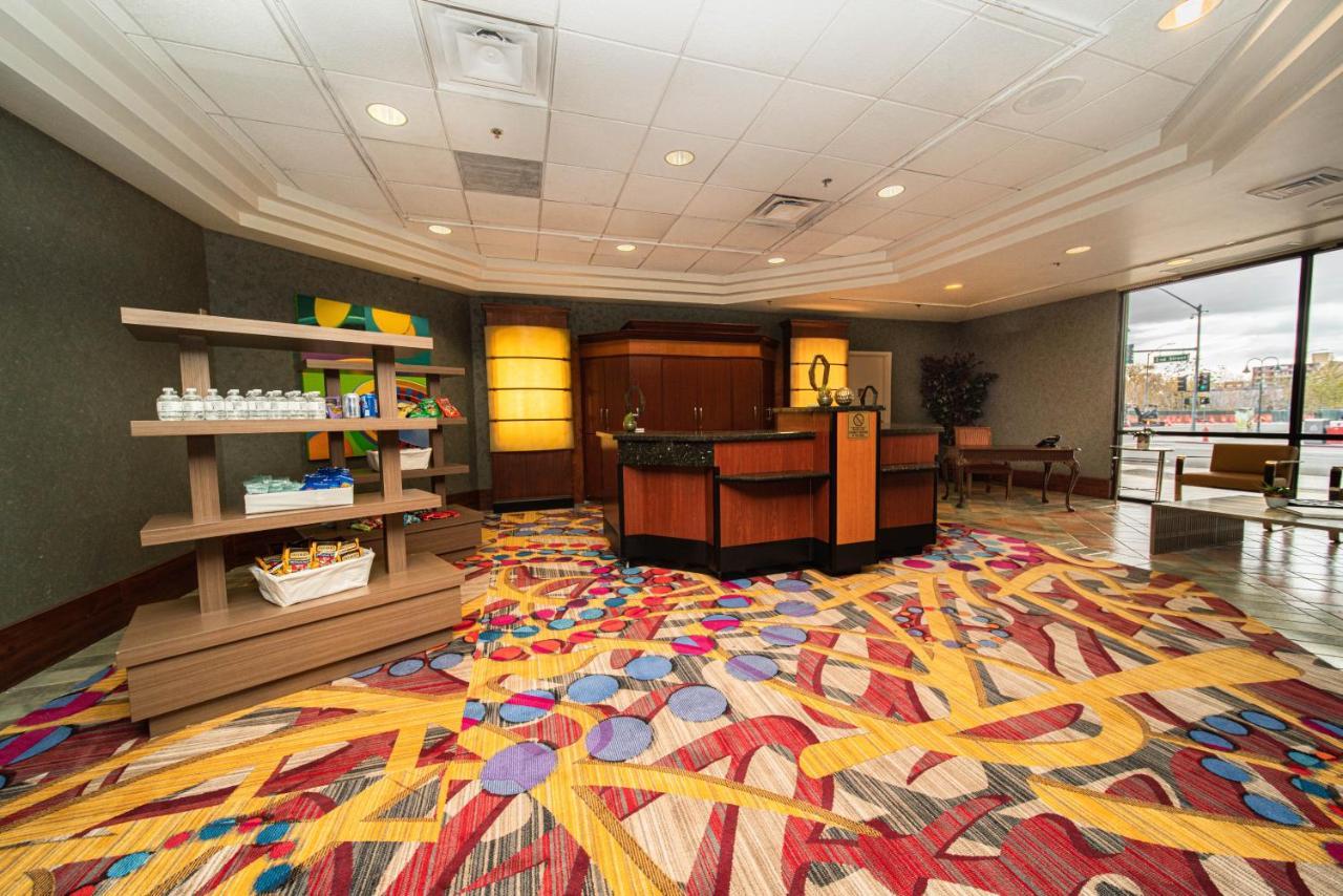Reno Suites 外观 照片